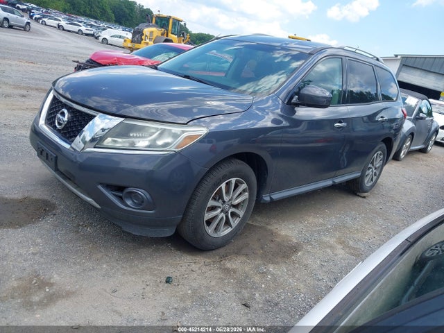 Nissan Pathfinder Sv