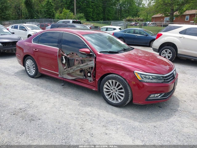 Salvage Volkswagen Passat Image