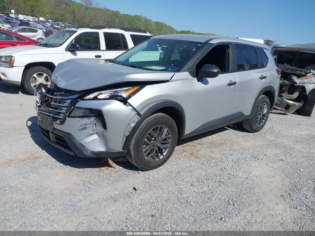 Nissan Rogue S Intelligent Awd