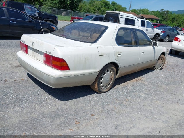 Lexus LS 400