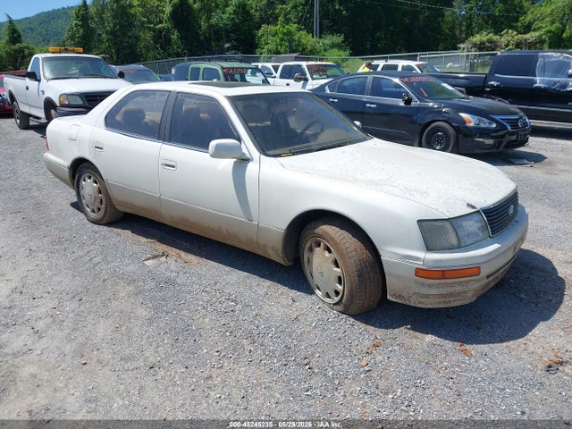 Salvage Lexus LS Image