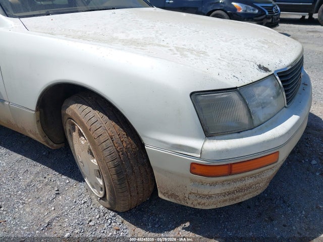 Lexus LS 400