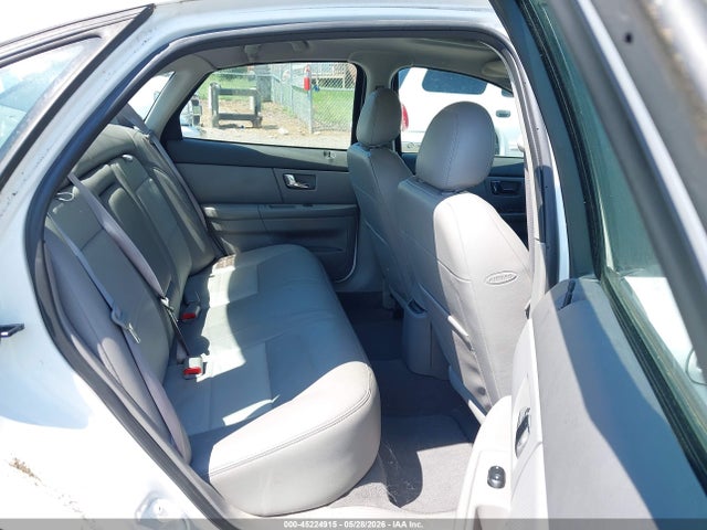 Ford Taurus Sel