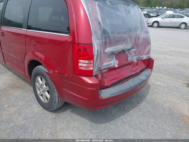 Chrysler Town & Country Touring