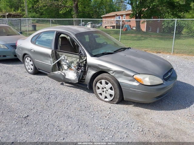 Salvage Ford Taurus Image
