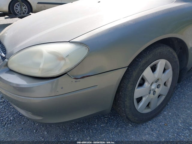 Ford Taurus Se