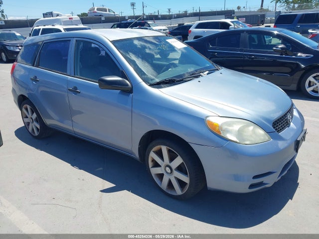 Salvage Toyota Matrix Image