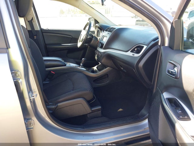 Dodge Journey Se