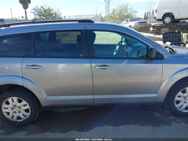 Dodge Journey Se