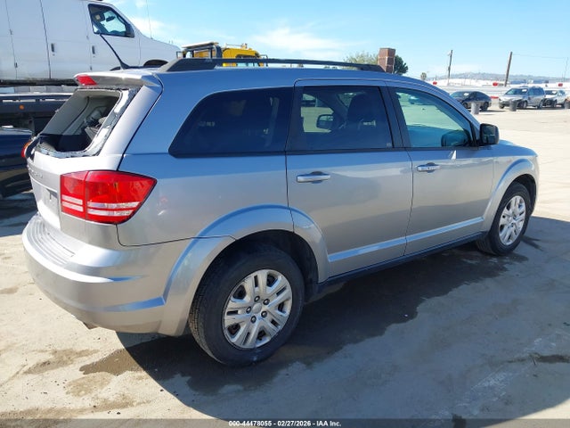 Dodge Journey Se