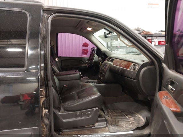 GMC Yukon Slt
