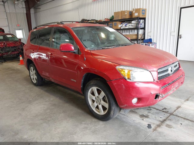 Salvage Toyota RAV4 Image