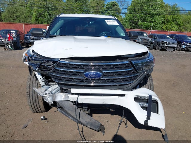 Ford Explorer Xlt