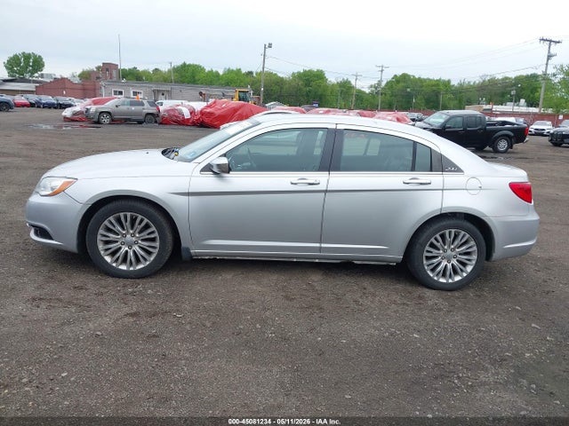 Chrysler 200 Limited