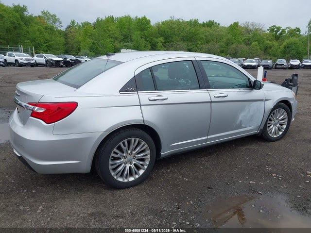 Chrysler 200 Limited