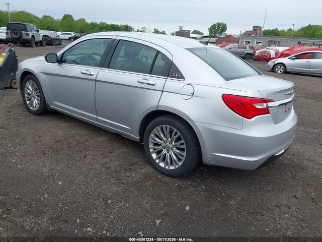 Chrysler 200 Limited