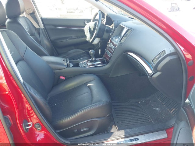 INFINITI G37x