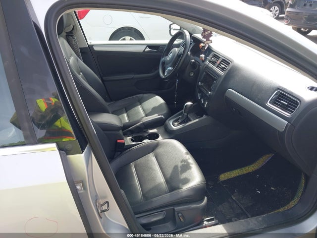 Volkswagen Jetta 2.5l Se