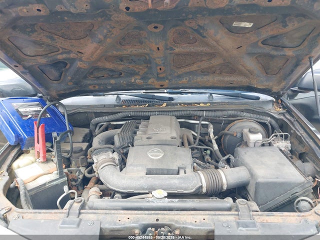 Nissan Pathfinder S
