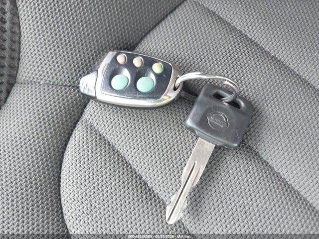 Nissan Pathfinder S
