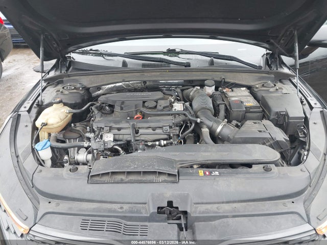 Kia K5 Ex