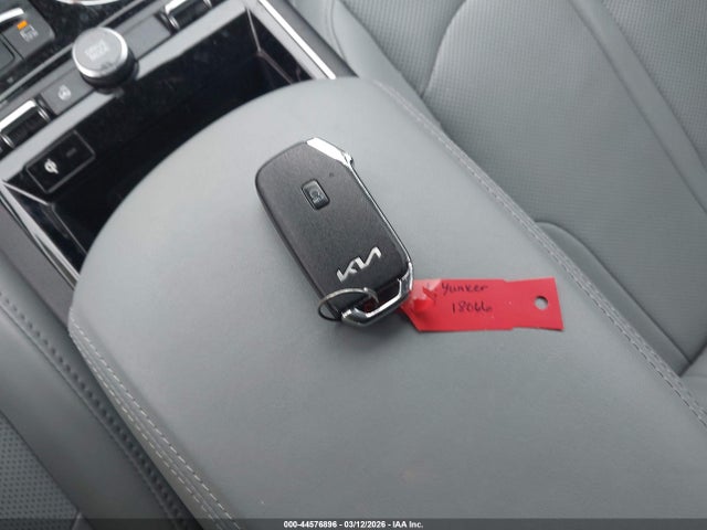Kia K5 Ex