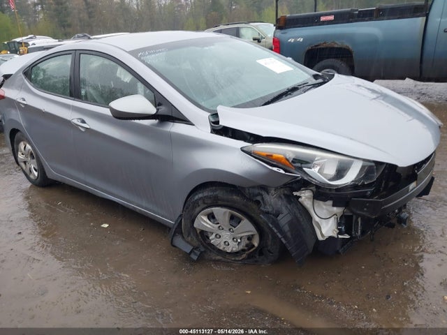 Salvage Hyundai ELANTRA Image