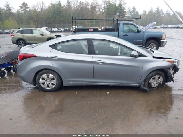 Hyundai ELANTRA Se