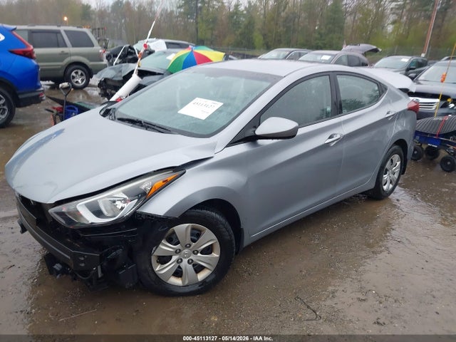 Hyundai ELANTRA Se
