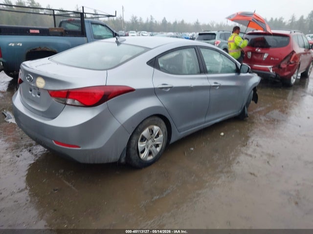 Hyundai ELANTRA Se