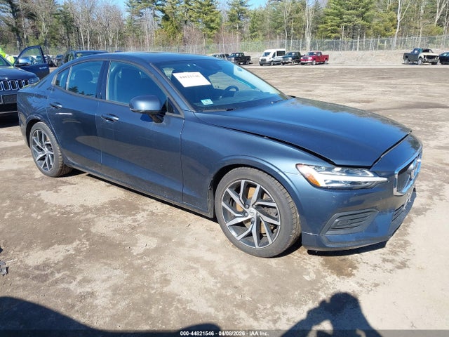 Salvage Volvo S60 Image