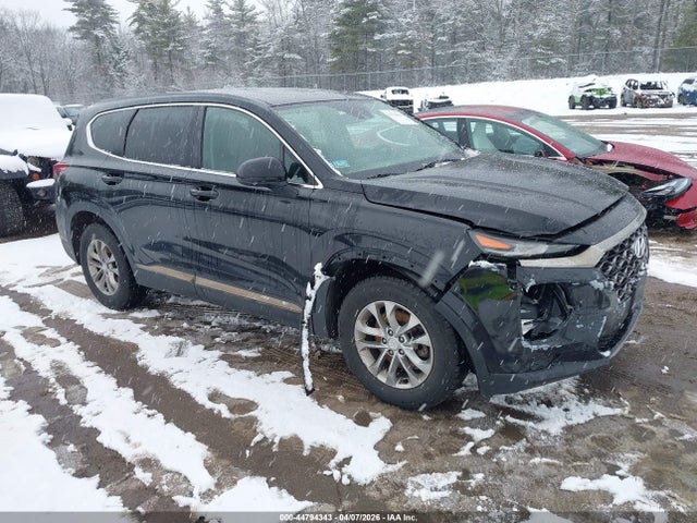 Salvage Hyundai SANTA FE Image