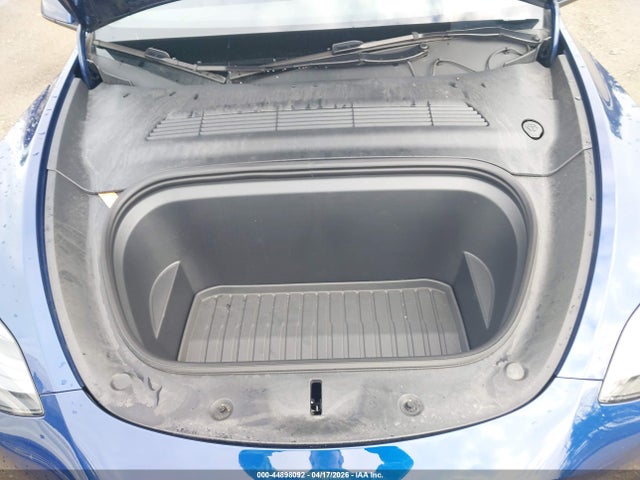 Tesla Model Y Long Range Dual Motor All-wheel Drive