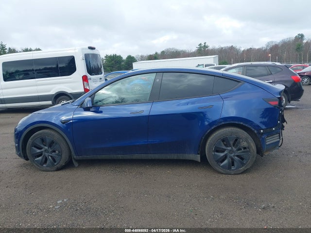 Tesla Model Y Long Range Dual Motor All-wheel Drive