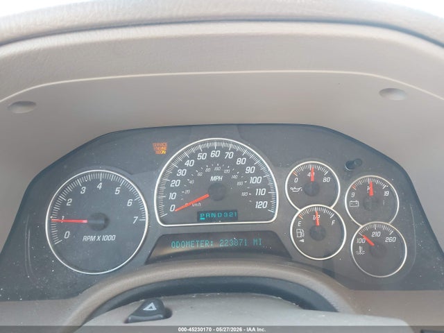 GMC Envoy XL Slt