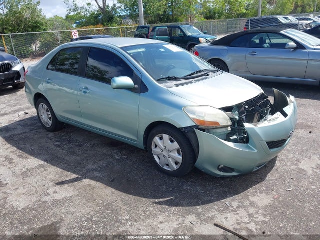 Salvage Toyota Yaris Image