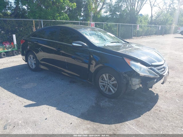 Salvage Hyundai SONATA Image