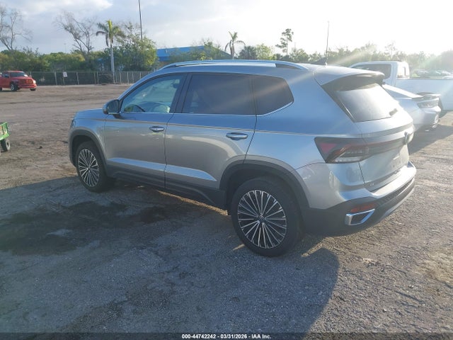 Volkswagen Taos 1.5t Se