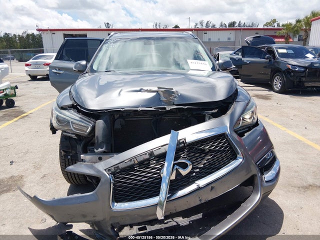 INFINITI Qx