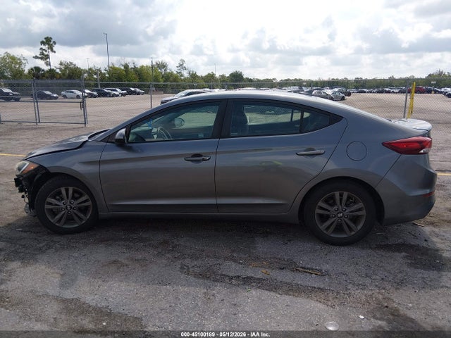 Hyundai ELANTRA Value Edition