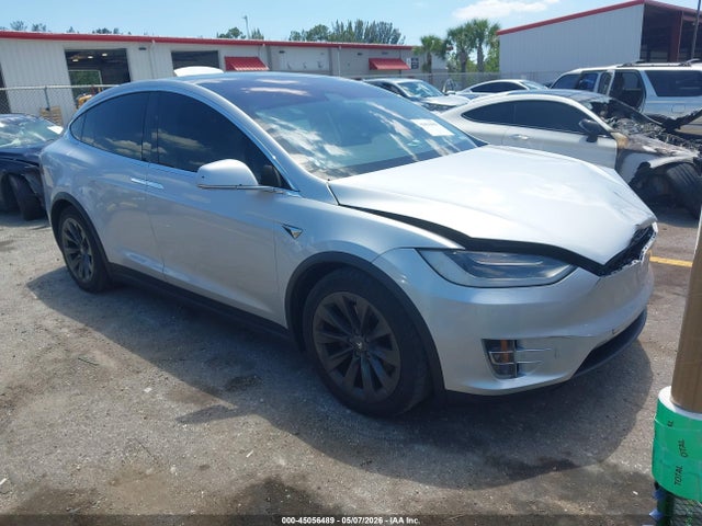 Salvage Tesla Model X Image