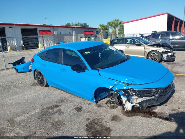 Salvage Honda Civic Image