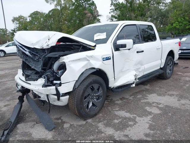Ford F-150 Lariat