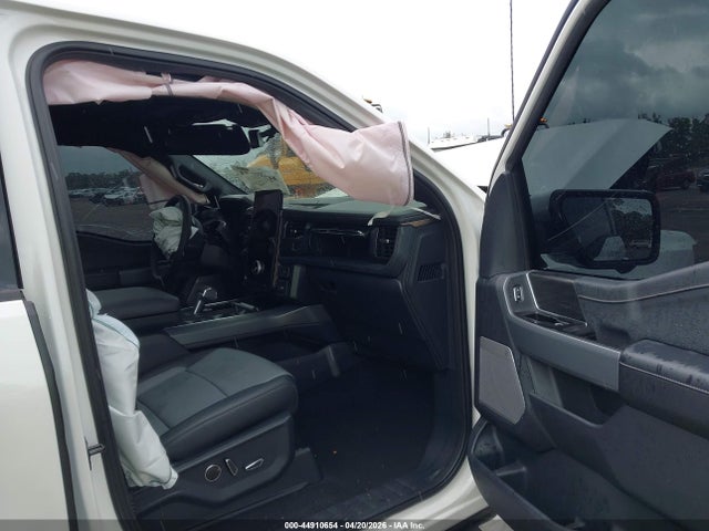 Ford F-150 Lariat