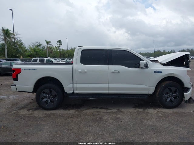 Ford F-150 Lariat