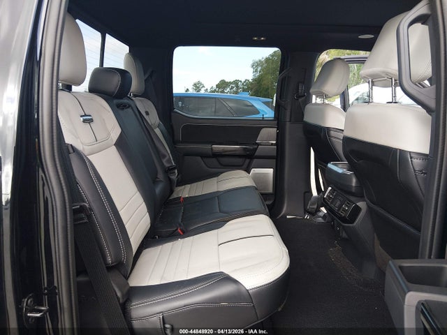 Ford F-150 Platinum