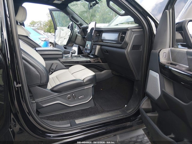 Ford F-150 Platinum