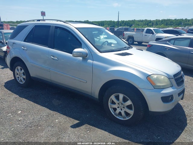 Salvage Mercedes-Benz M-Class Image
