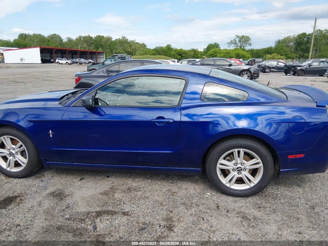Ford Mustang V6