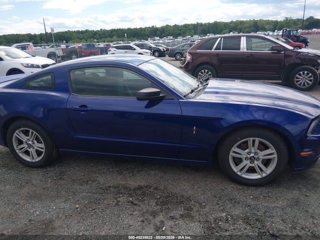 Ford Mustang V6